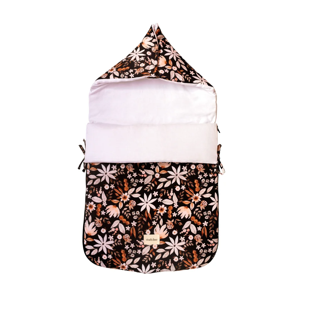 saco de capazo para bebé con estampado de black garden de rita and deer