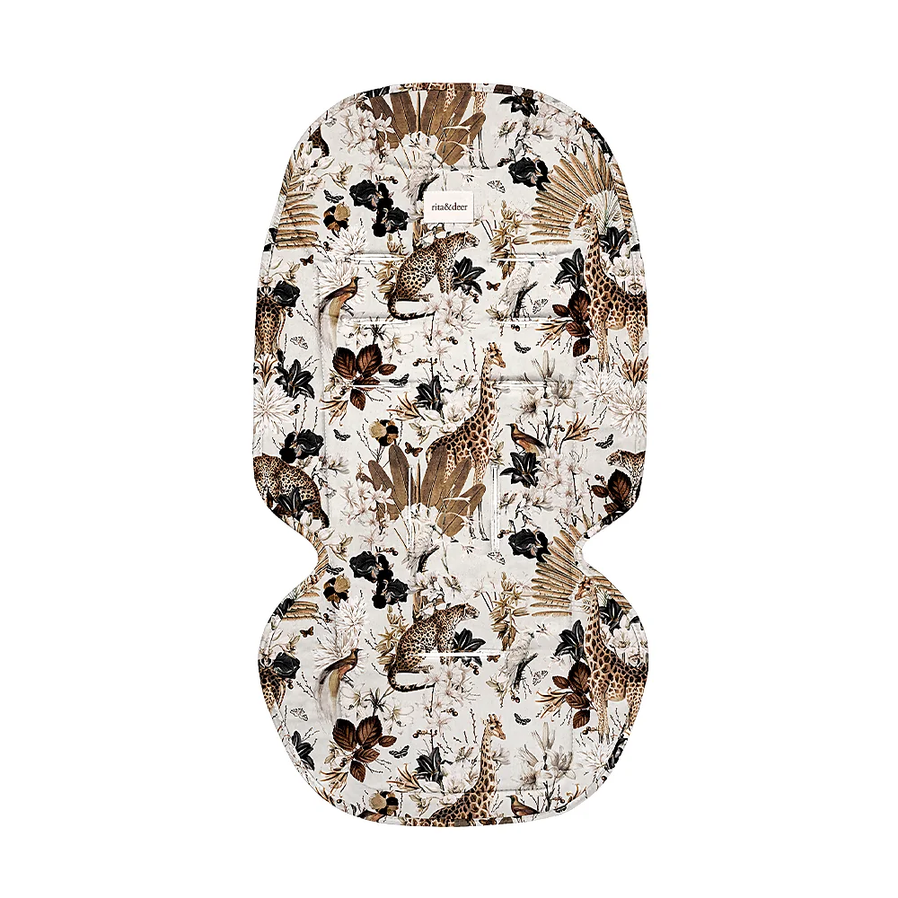 colchoneta joolz universal con estampado de jirafas y leopardos junto a palmeras y flores de egipto. colchoneta joolz compatible co joolz ar, joolz hub, joolz geo y joolz day