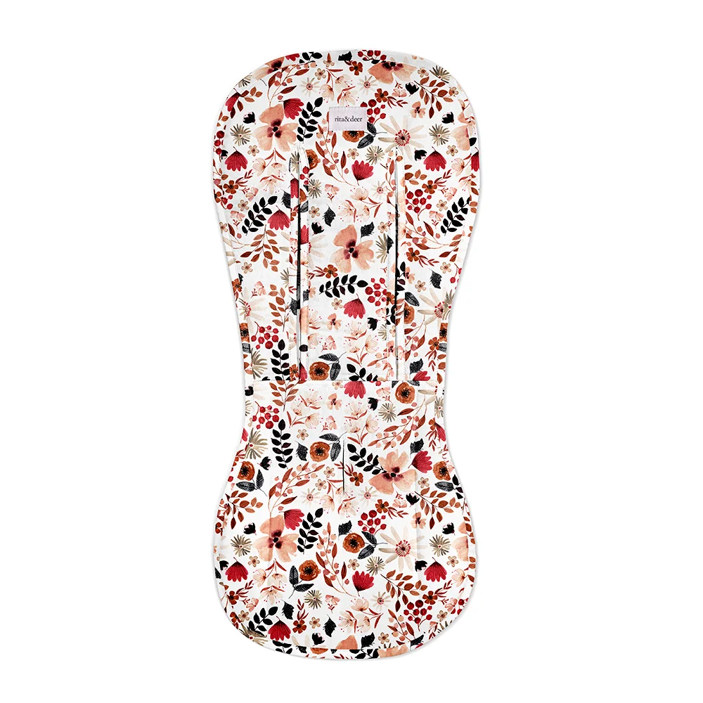 Colchoneta Cybex Mios fabricada en algodón 100% orgánico, mantiene a tu bebé cómodo y fresco gracias a su relleno acolchado y al tejido 3D transpirable. Cambia el estilo de tu sillita de paseo con la colchoneta transpirable para Cybex, un artículo que no puede faltar en los accesorios de tu carrito. Conseguirás darle un toque diferente a tu cochecito Joolz con nuestra colección y estampado Spring Passion en fondo blanco roto y estampado de flores en acuarela en tonos rojos, rosas y grises.
